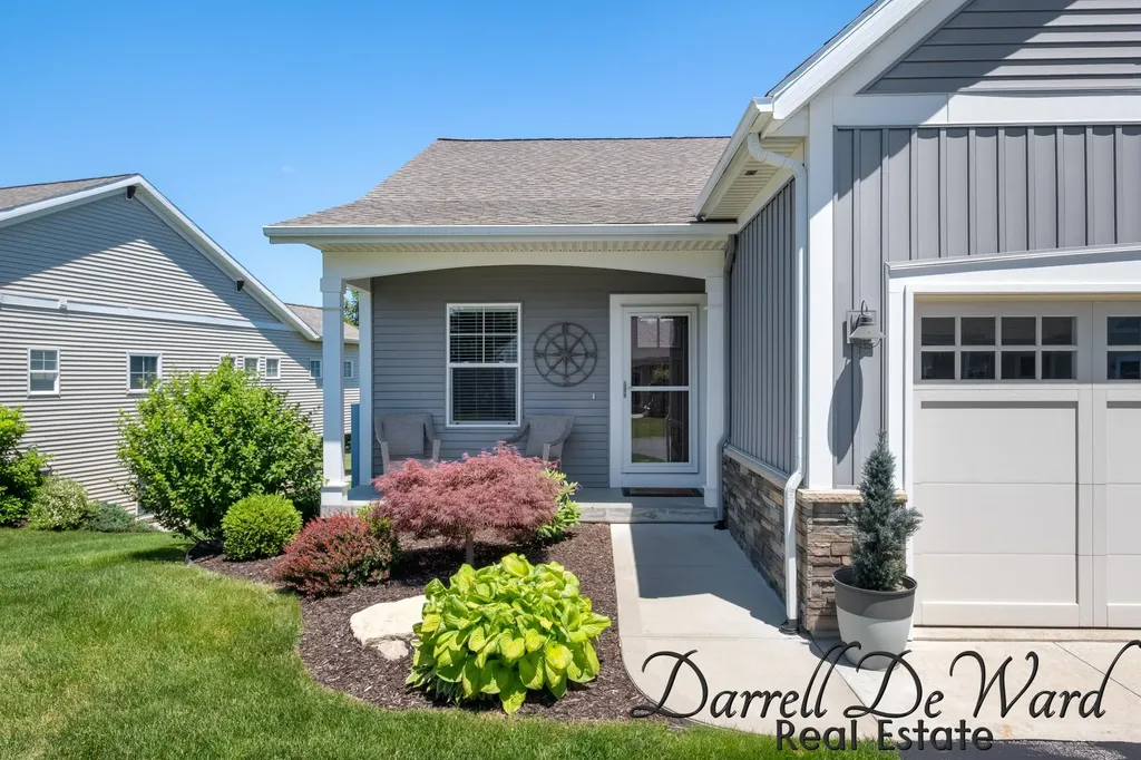 885 S Center Park Drive SW Byron Township MI 49315