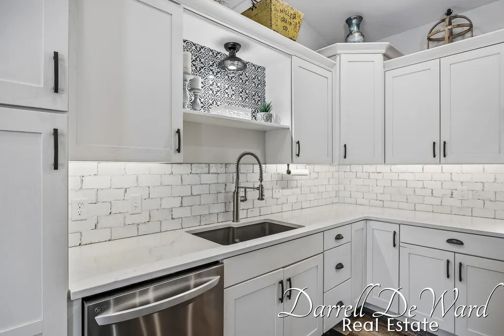 885 S Center Park Drive SW Byron Township MI 49315