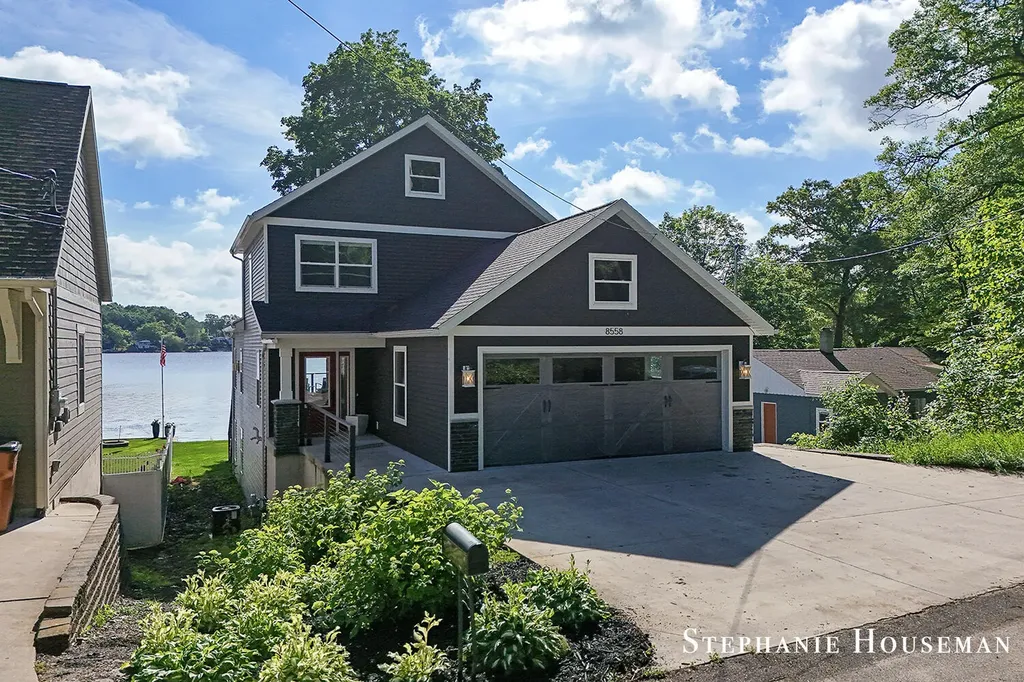 8558 Brower Lake Drive NE Courtland Township MI 49341