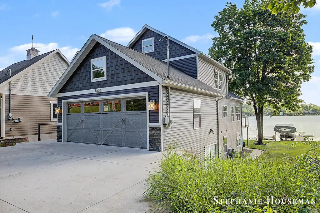 8558 Brower Lake Drive NE Courtland Township MI 49341