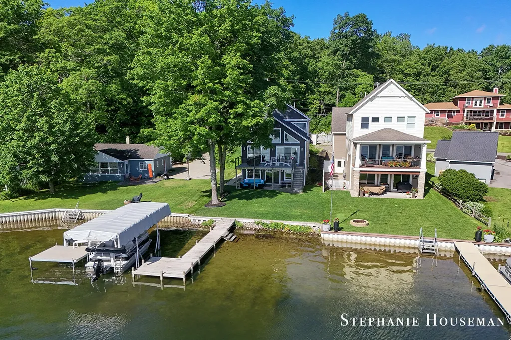 8558 Brower Lake Drive NE Courtland Township MI 49341