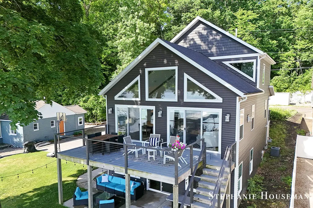 8558 Brower Lake Drive NE Courtland Township MI 49341