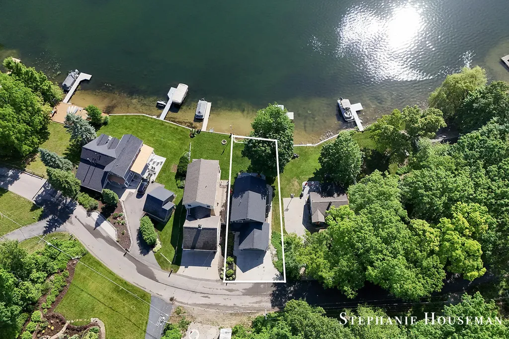 8558 Brower Lake Drive NE Courtland Township MI 49341