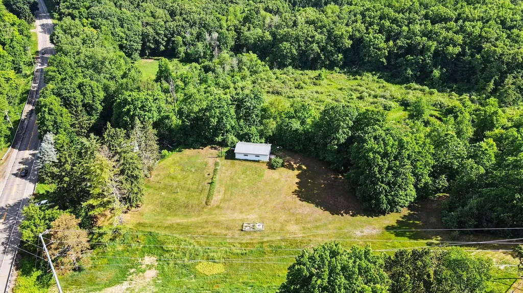 5737 S M-37 Baltimore Township MI 49058