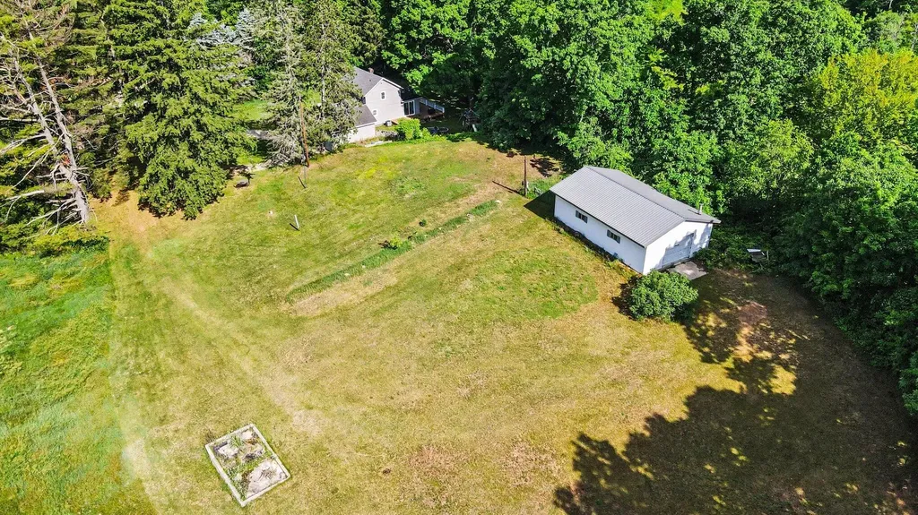5737 S M-37 Baltimore Township MI 49058
