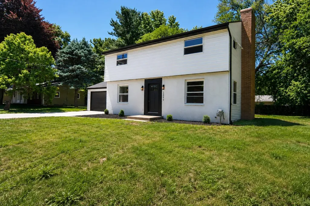 2490 Strathmore Street Oshtemo Charter Township MI 49009