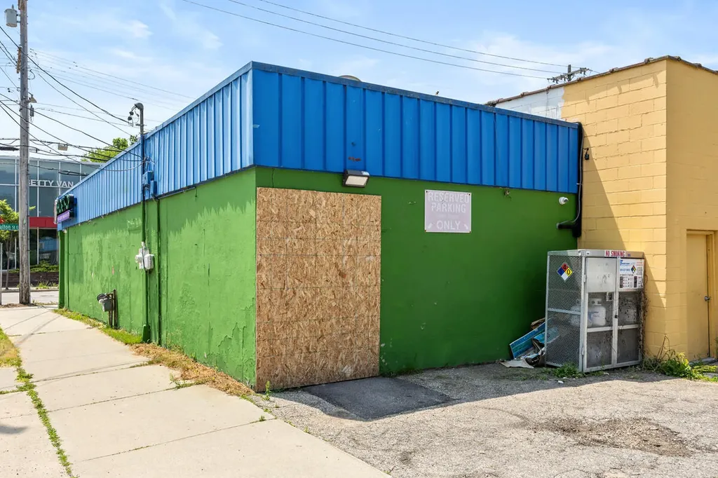 1321 Fulton Street E Grand Rapids City MI 49503