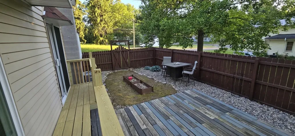 211 Forest Marshall City MI 49068