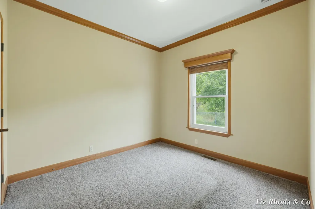 5610 Kingsley Drive NE Courtland Township MI 49341
