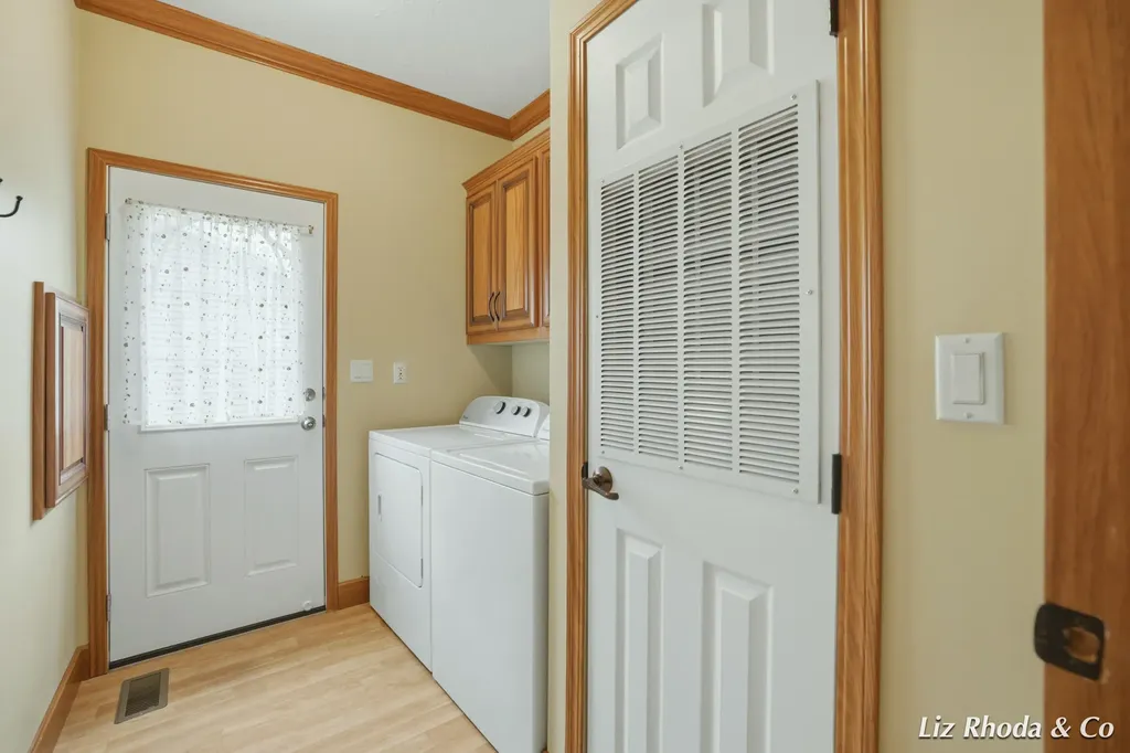 5610 Kingsley Drive NE Courtland Township MI 49341