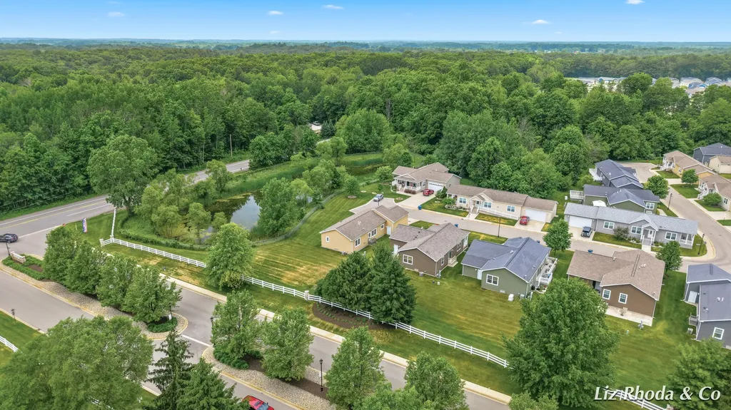 5610 Kingsley Drive NE Courtland Township MI 49341