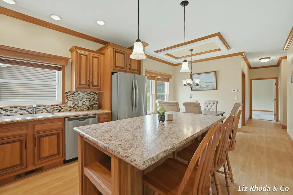 5610 Kingsley Drive NE Courtland Township MI 49341