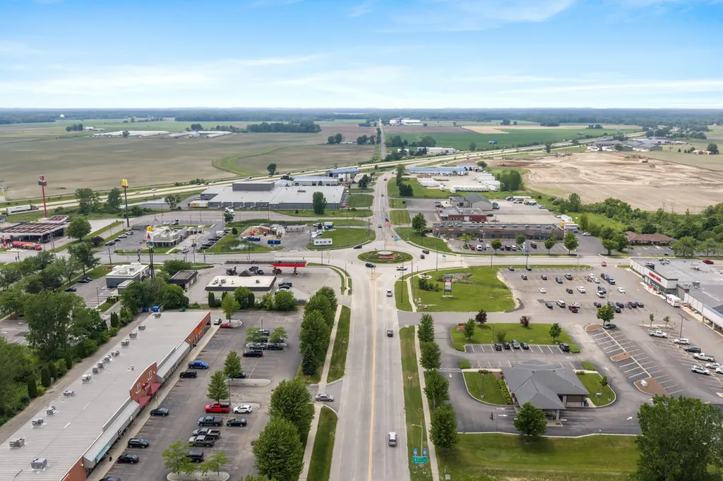 1136 W Randall Street Coopersville City MI 49404