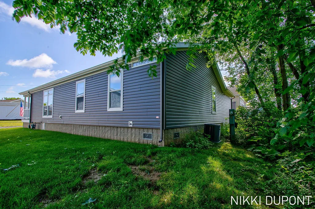 5254 W Scenic Turn Lane Fillmore Township MI 49423