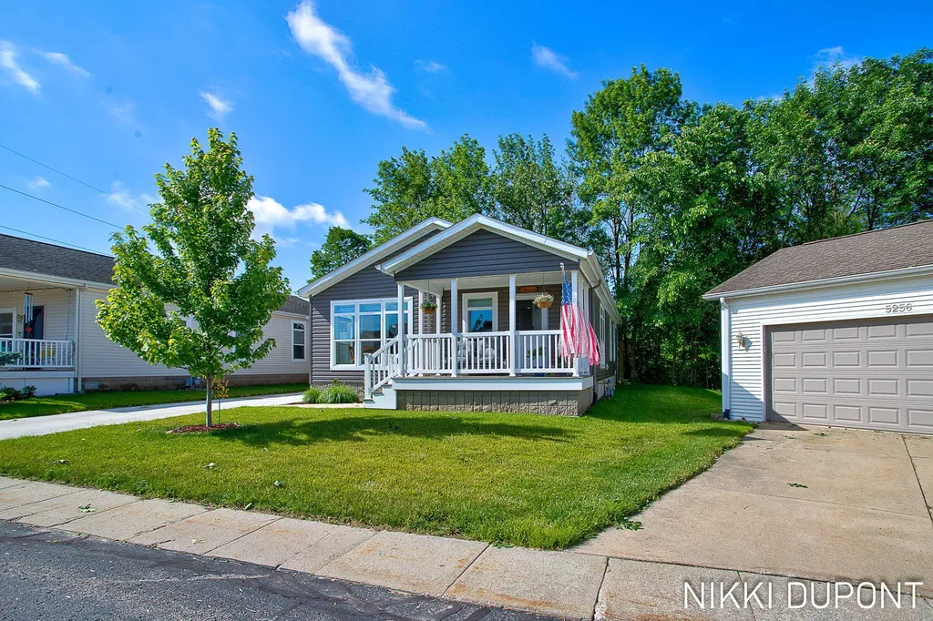 5254 W Scenic Turn Lane Fillmore Township MI 49423