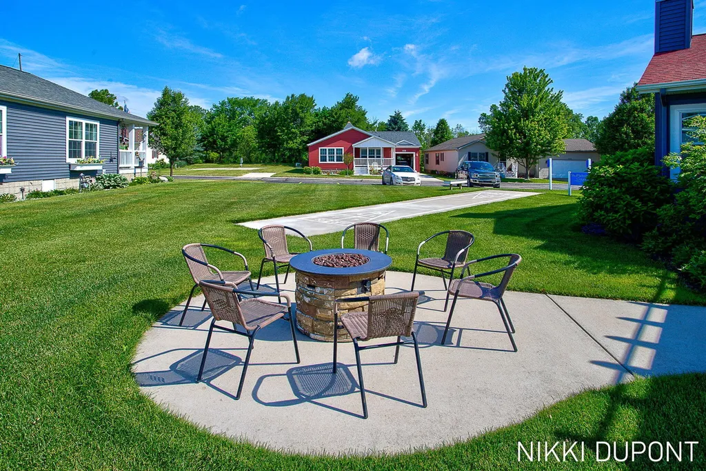 5254 W Scenic Turn Lane Fillmore Township MI 49423