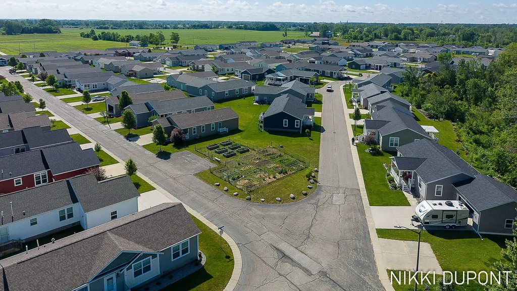 5254 W Scenic Turn Lane Fillmore Township MI 49423