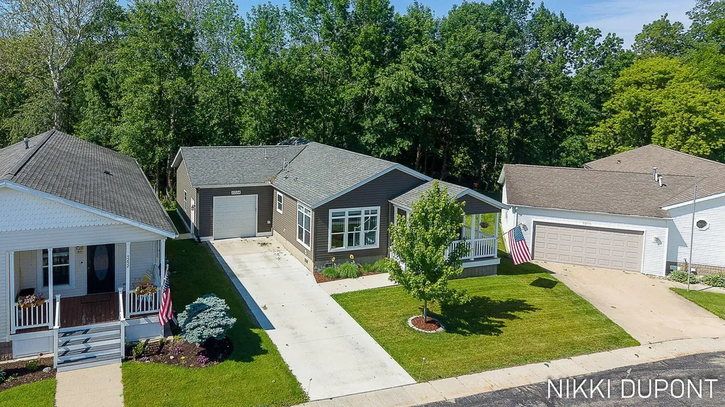 5254 W Scenic Turn Lane Fillmore Township MI 49423
