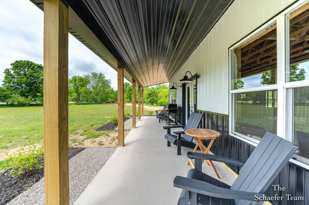 5227 S Johnson Road Montcalm Township MI 48838