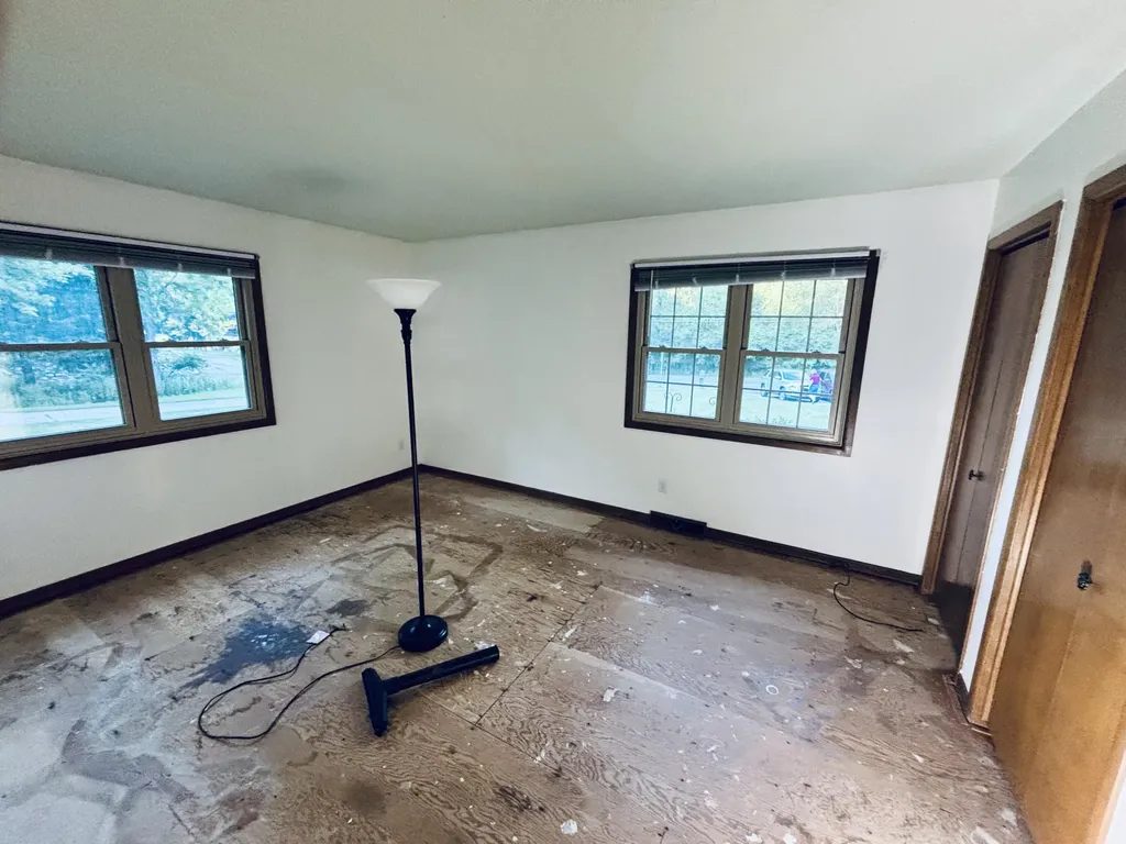2025 Walker Avenue NW Grand Rapids City MI 49504