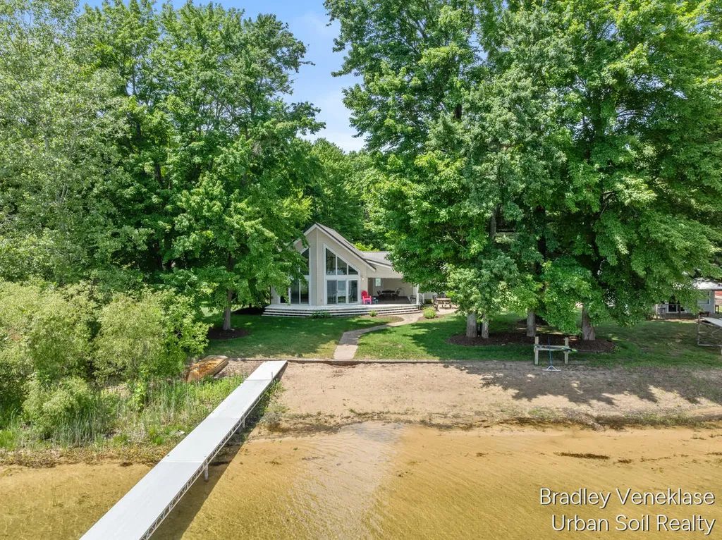 12464 S Sand Beach Drive Grant City MI 49327