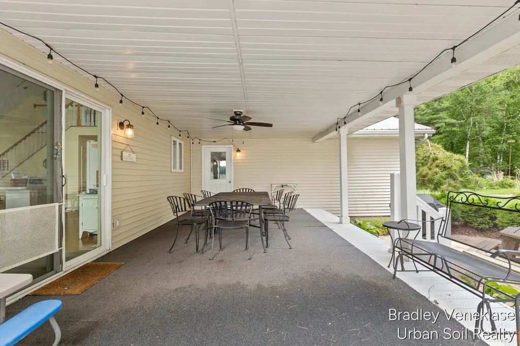 12464 S Sand Beach Drive Grant City MI 49327