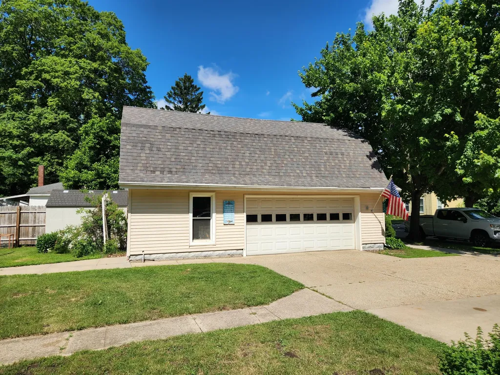 315 N Main Street Allegan City MI 49010