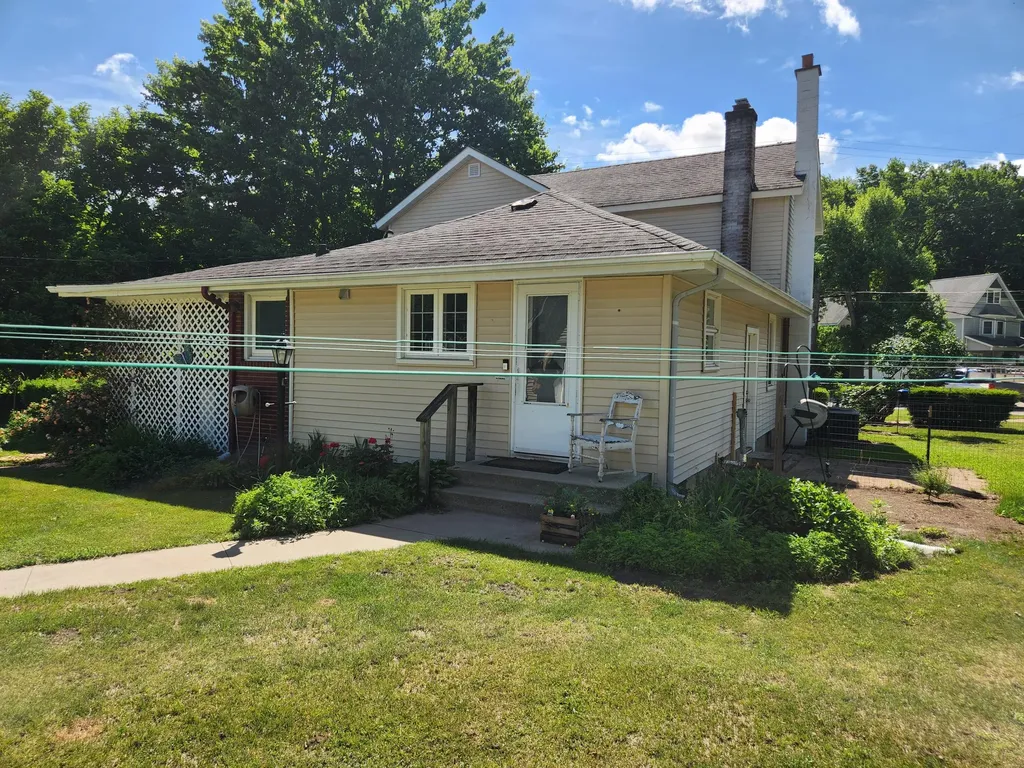 315 N Main Street Allegan City MI 49010