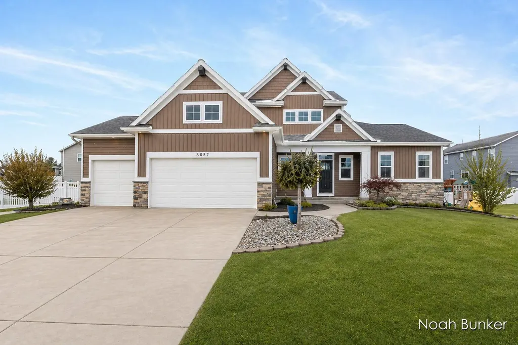 3857 Winsome Drive Georgetown Charter Township MI 49426
