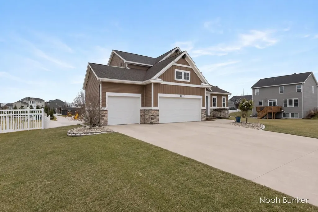 3857 Winsome Drive Georgetown Charter Township MI 49426