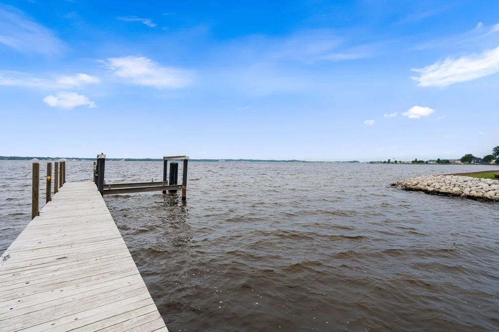 329 W Circle Drive North Muskegon City MI 49445