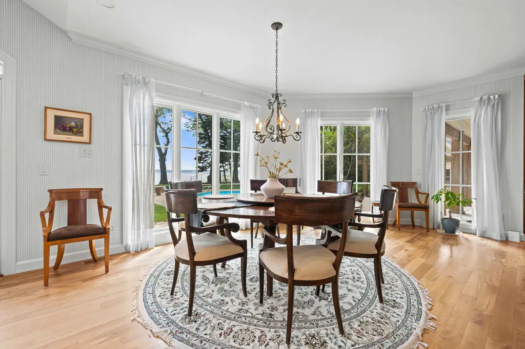 329 W Circle Drive North Muskegon City MI 49445