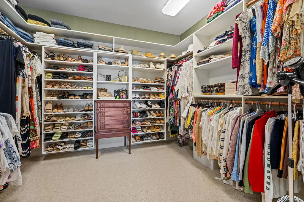 329 W Circle Drive North Muskegon City MI 49445