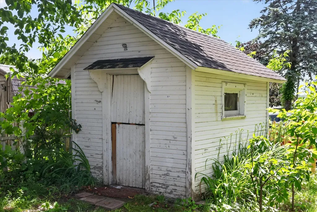 282 Liberty Street Ionia Township MI 48860