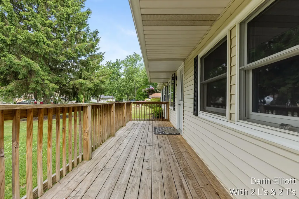 338 Lynn Avenue Ionia Township MI 48846
