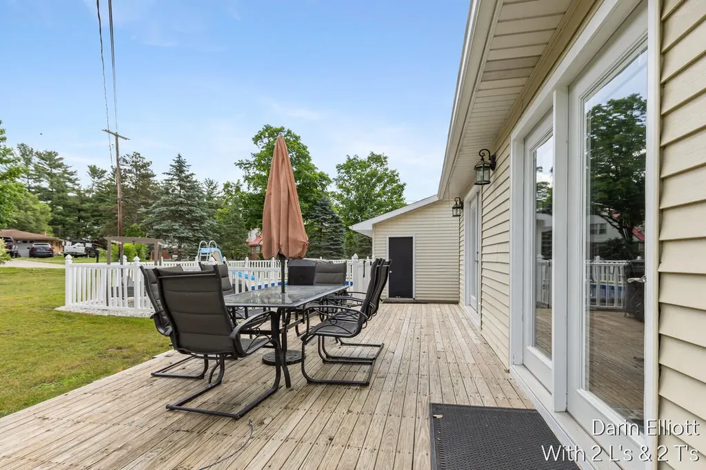 338 Lynn Avenue Ionia Township MI 48846