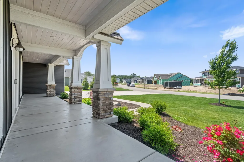 4738 Harkemas Creek Drive Park Township MI 49424