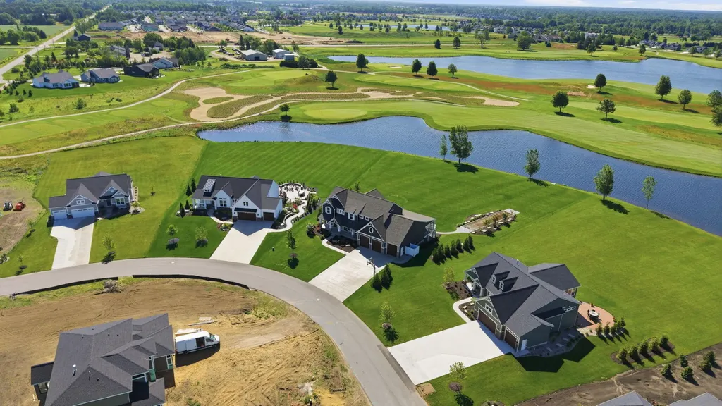 4738 Harkemas Creek Drive Park Township MI 49424