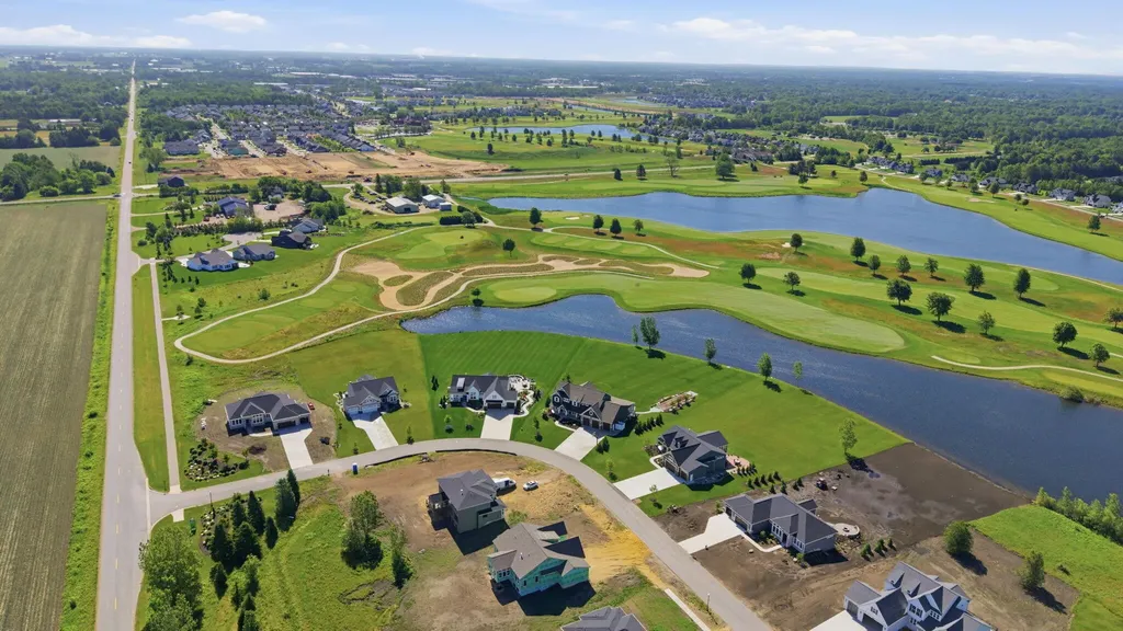 4738 Harkemas Creek Drive Park Township MI 49424
