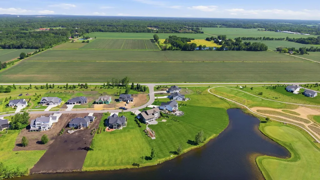 4738 Harkemas Creek Drive Park Township MI 49424