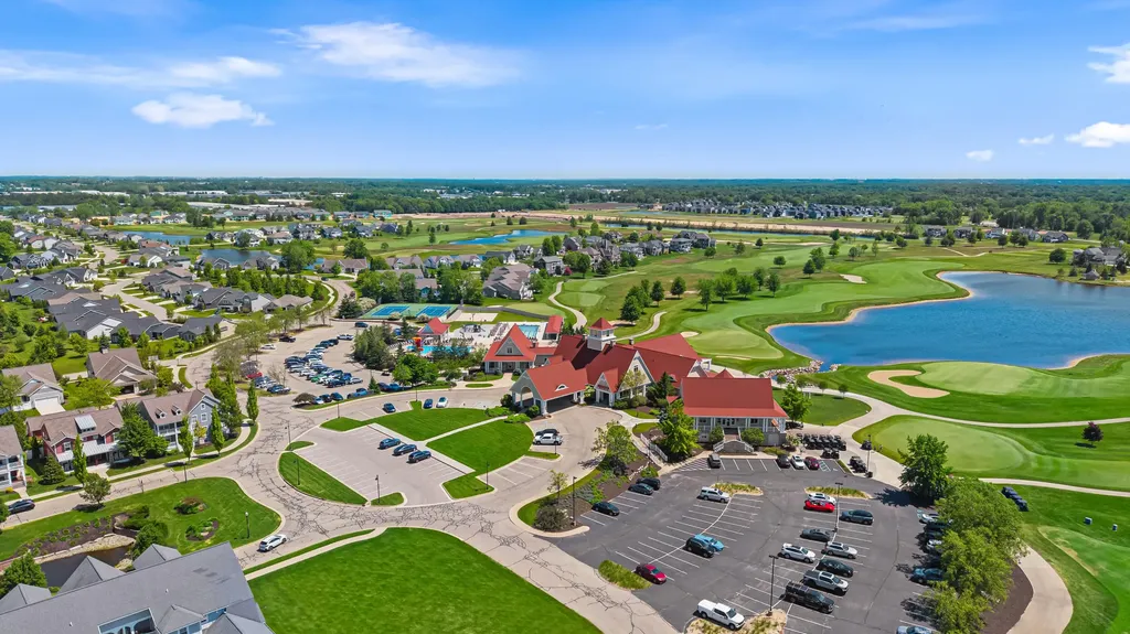 4738 Harkemas Creek Drive Park Township MI 49424