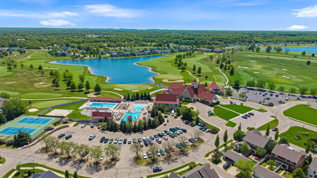 4738 Harkemas Creek Drive Park Township MI 49424