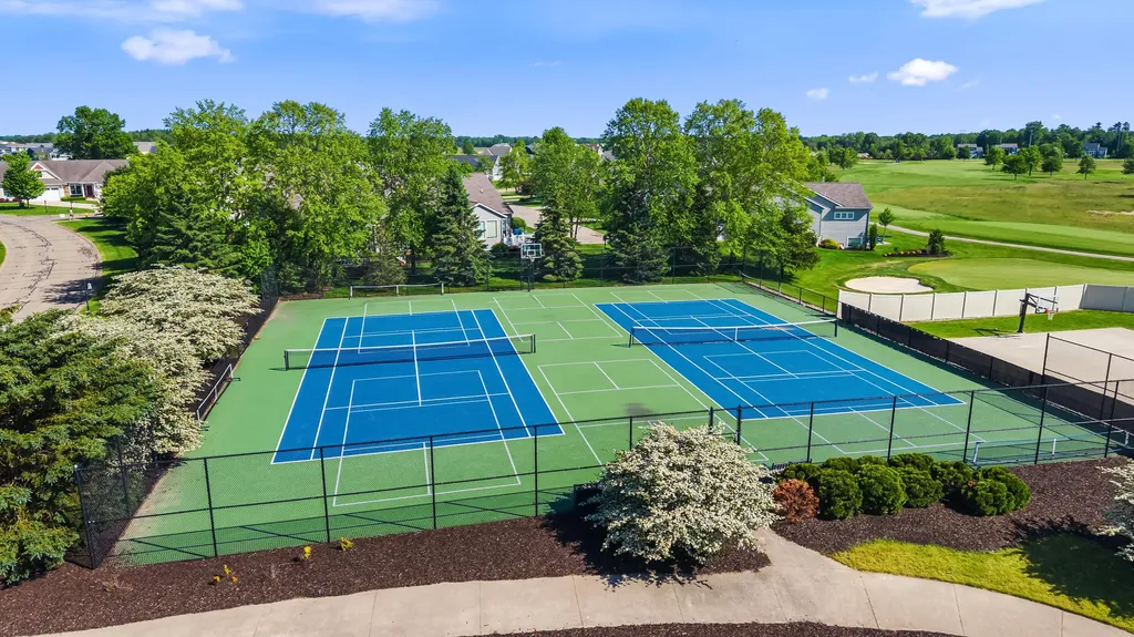 4738 Harkemas Creek Drive Park Township MI 49424