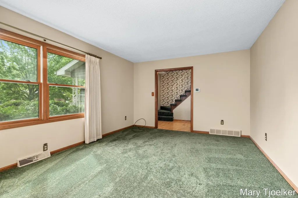 6155 Blythefield Avenue NE Plainfield Charter Township MI 49341