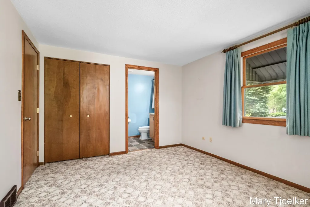6155 Blythefield Avenue NE Plainfield Charter Township MI 49341