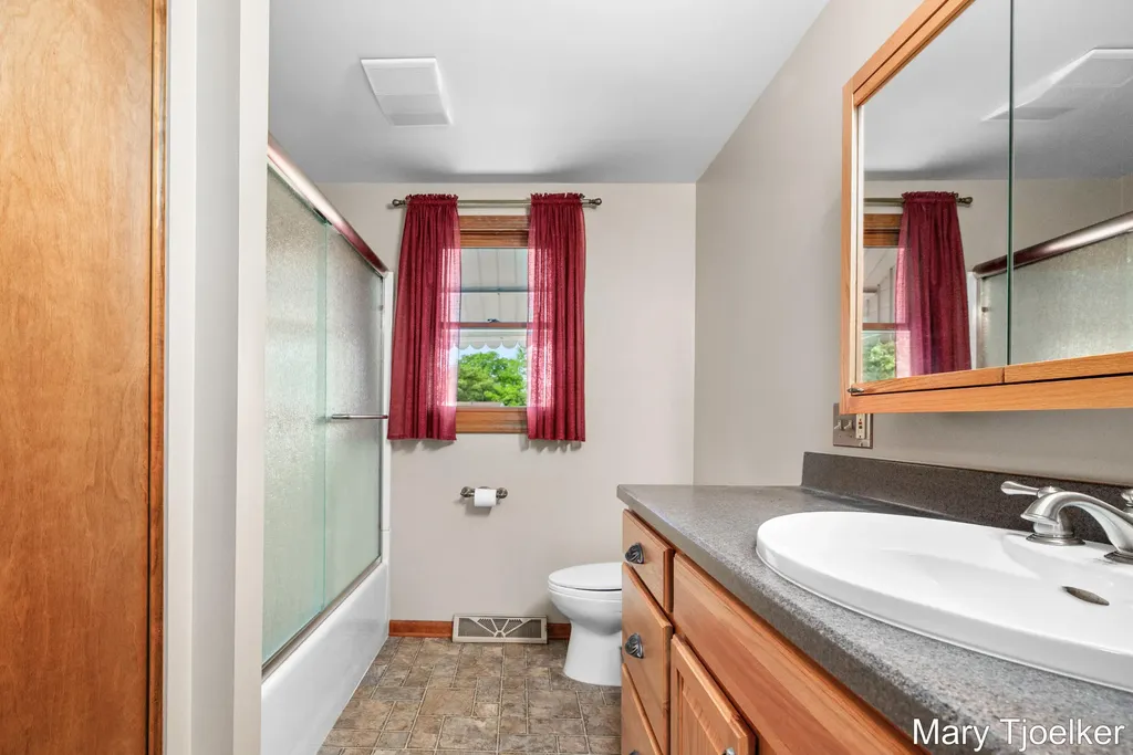 6155 Blythefield Avenue NE Plainfield Charter Township MI 49341