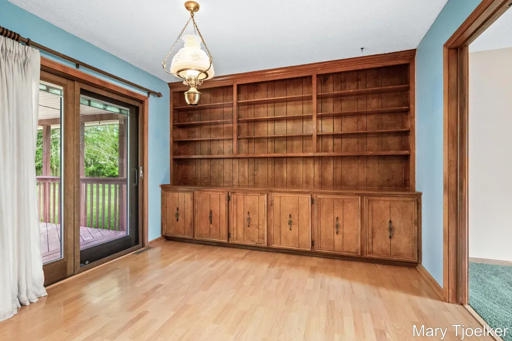6155 Blythefield Avenue NE Plainfield Charter Township MI 49341