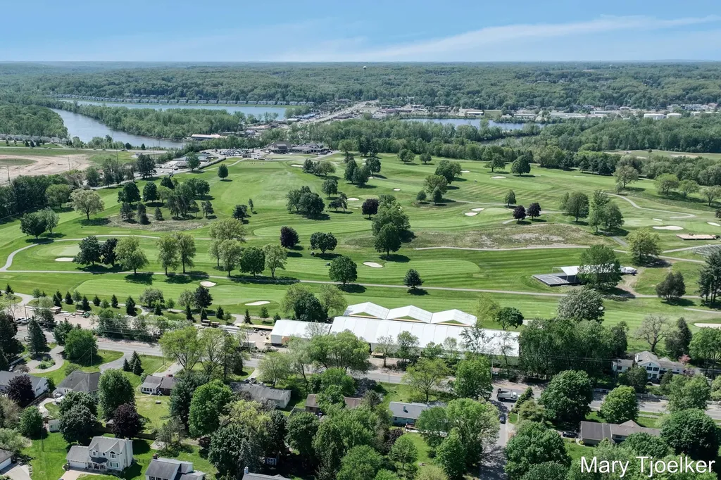 6155 Blythefield Avenue NE Plainfield Charter Township MI 49341