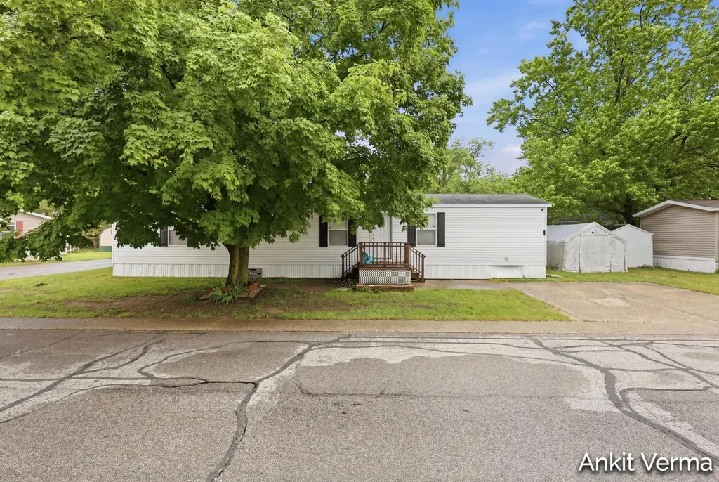 7132 Prestonburg Drive SW Byron Township MI 49548