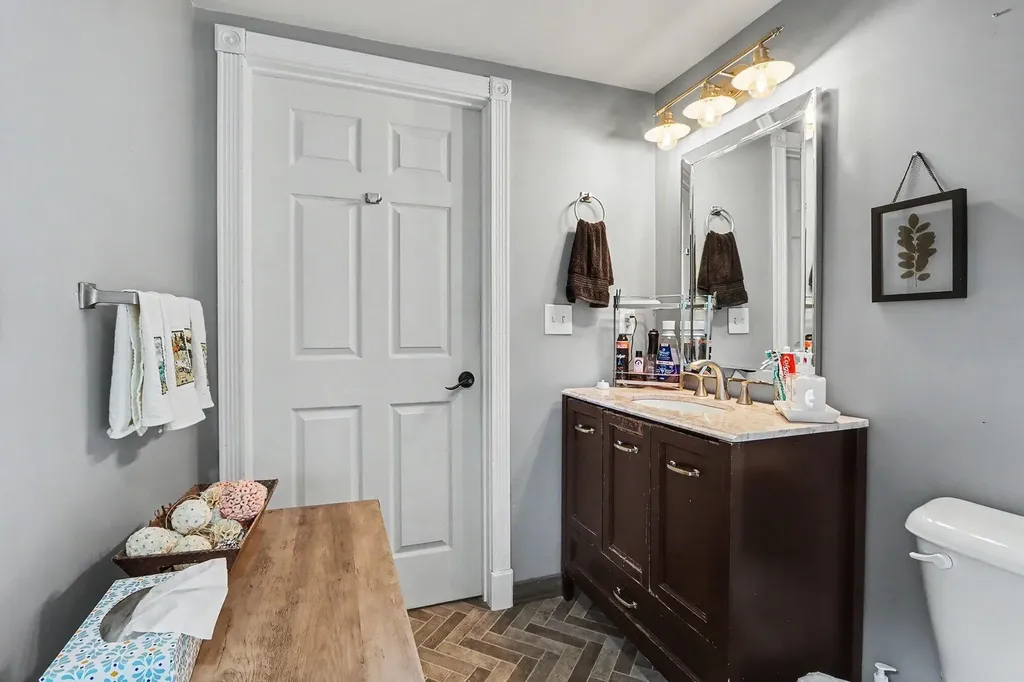 240 W Amy Street Hastings City MI 49058